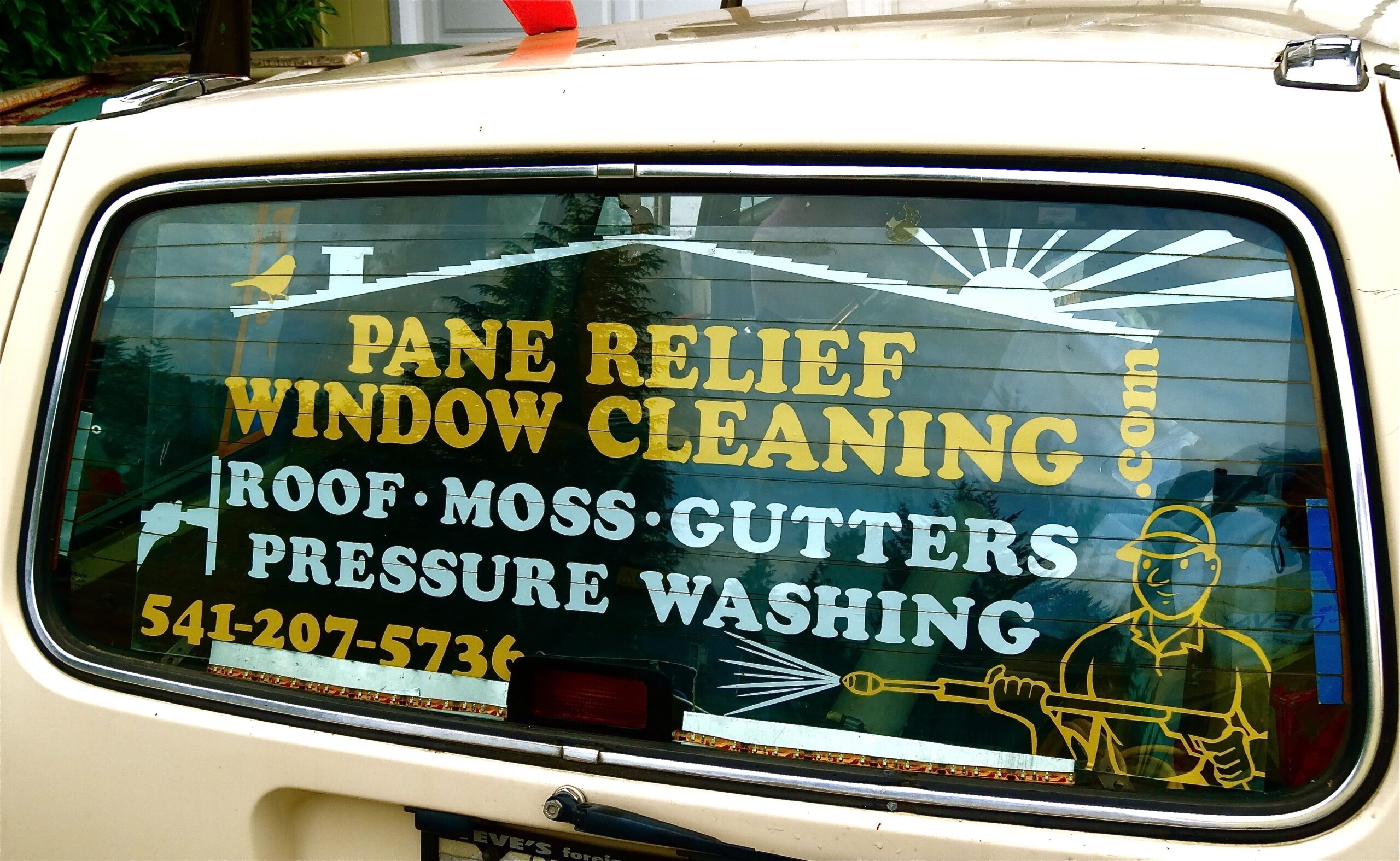 Ken Vandehey specializes in window cleaning for both businesses and residences in Corvallis and Philomath.