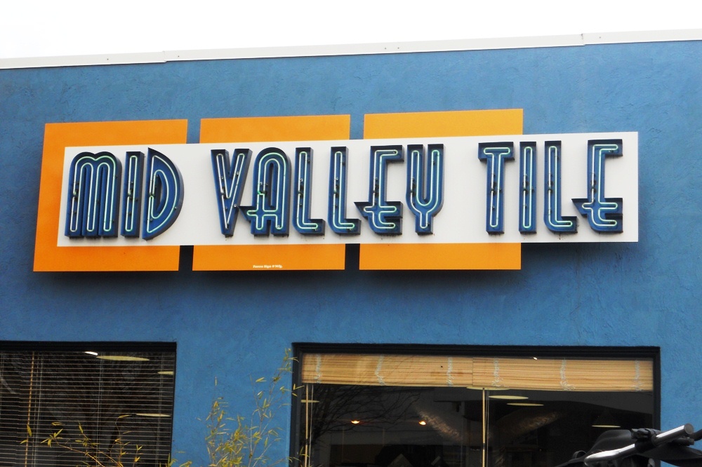 Mid-Valley Tile is located at 907 NW Sycamore Avenue in Corvallis, Oregon.